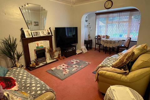 3 bedroom detached house for sale, Elm Walk, Radlett, Hertfordshire, WD7