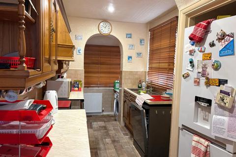 3 bedroom detached house for sale, Elm Walk, Radlett, Hertfordshire, WD7