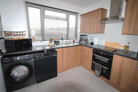 1 bedroom maisonette for sale, Moor Lane, Upminster RM14