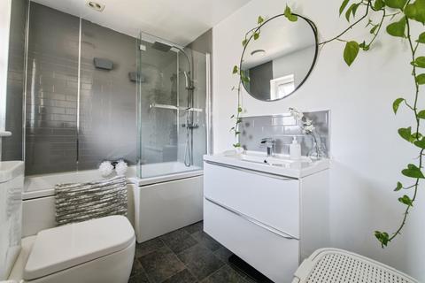 4 bedroom terraced house for sale, Hill Barton Lane, Exeter