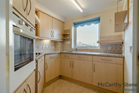 2 bedroom apartment for sale, Fussells Court, Station Road, Worle, Weston-Super-Mare, Somerset, BS22 6AF
