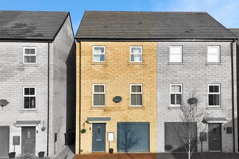 undefined, Seals Drive, Ackworth WF7