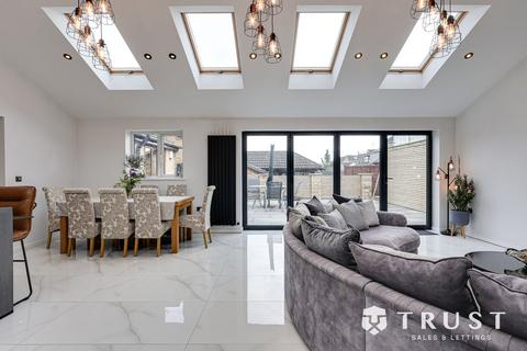 undefined, Hall Park Avenue, Liversedge, WF15