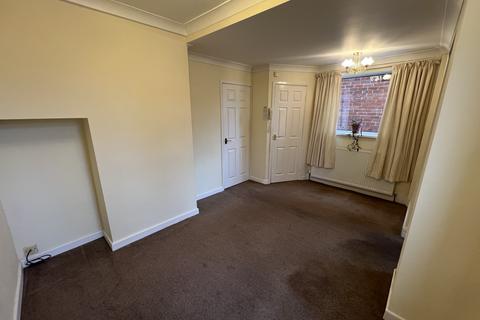 2 bedroom end of terrace house for sale, Dyserth Grove, Reddish