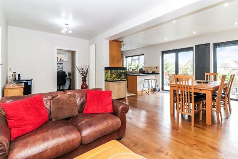 undefined, Wimborne Grove, Watford, WD17