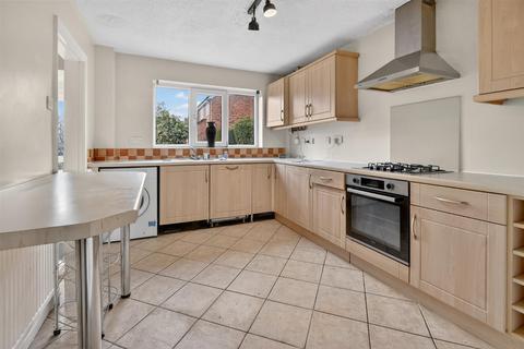 4 bedroom detached house for sale, Hamilton Drive East, York