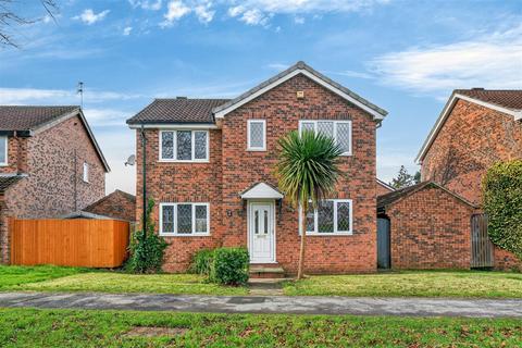 4 bedroom detached house for sale, Hamilton Drive East, York