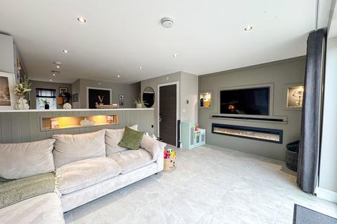 3 bedroom detached house for sale, Pinhole Place, Worksop S80