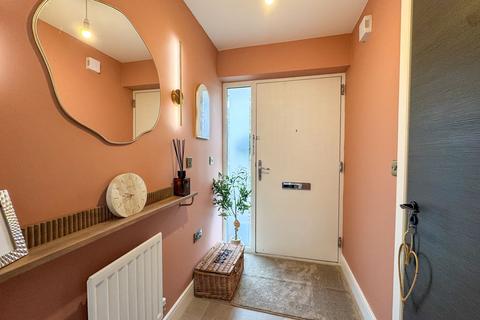 3 bedroom detached house for sale, Pinhole Place, Worksop S80
