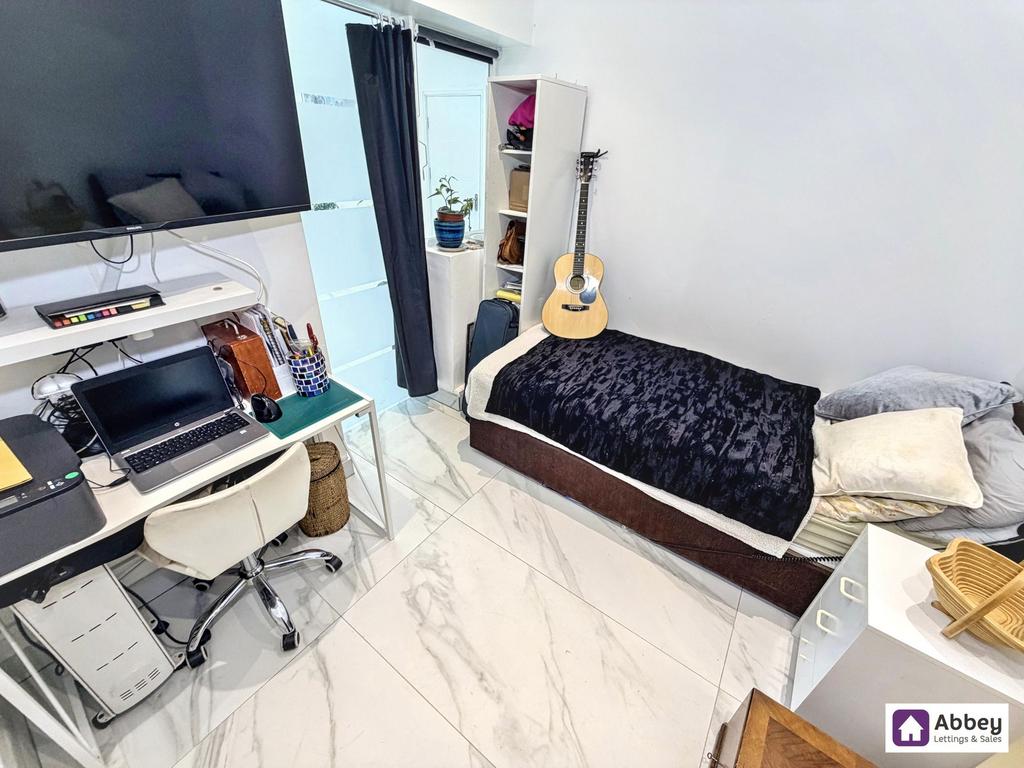 Tv Snug/Office