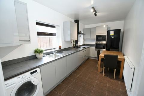 3 bedroom semi-detached house for sale, Enville Road, Salford, M6