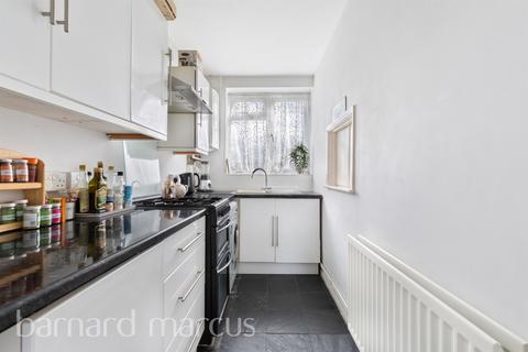 1 bedroom flat for sale, Streatham High Road, London