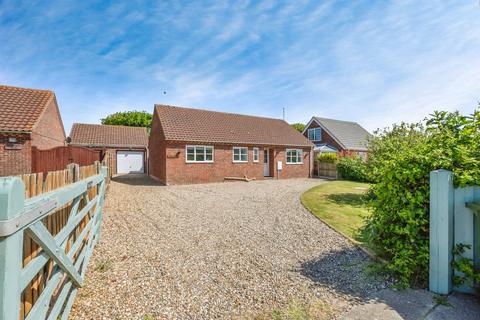 3 bedroom detached bungalow for sale, Coast Road, Walcott, Norwich