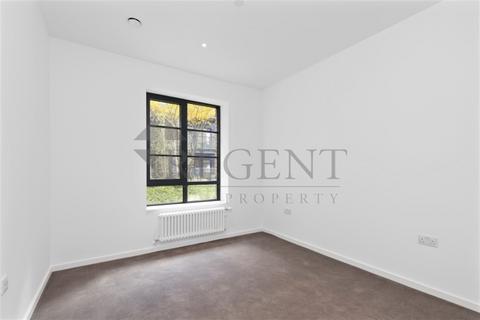 1 bedroom apartment to rent, Agar House, Orchard Place, E14