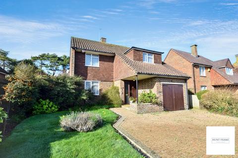 3 bedroom detached house for sale, Kings Drive, Eastbourne BN21