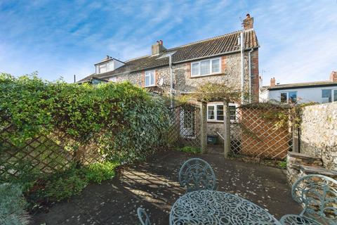 2 bedroom character property for sale, Musbury Road, Axminster