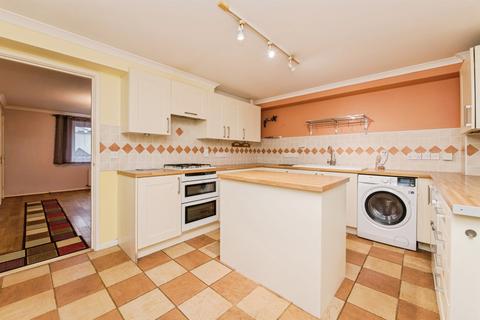 3 bedroom end of terrace house for sale, Chard Road, Axminster