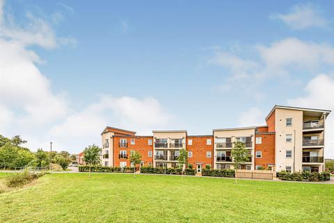 2 bedroom apartment for sale, Pondecroft, Aylesbury