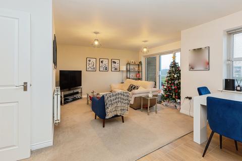 2 bedroom apartment for sale, Pondecroft, Aylesbury