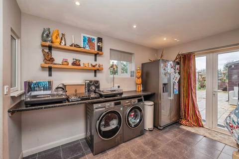 3 bedroom terraced house for sale, Crompton Road, Aylsham, Norwich