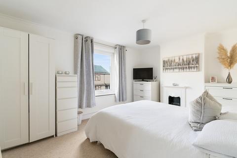 undefined, Chapel Grove, Addlestone, KT15