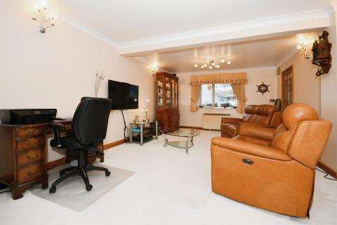 4 bedroom semi-detached house for sale, Buxton, Newhaven, Buxton