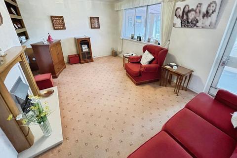 3 bedroom semi-detached house for sale, Amberley Green, Birmingham, B43