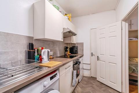 undefined, Lower Oldfield Park, Bath