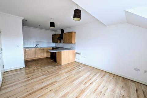 2 bedroom flat for sale, Moss Hey, Wirral