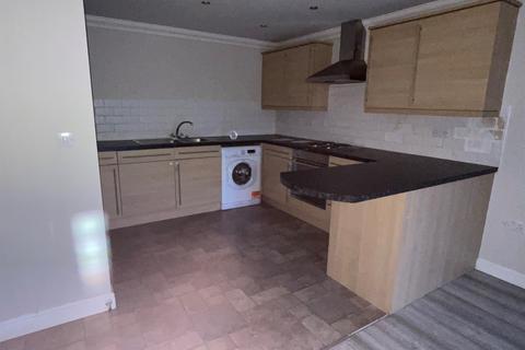 2 bedroom flat for sale, Moss Hey, Wirral