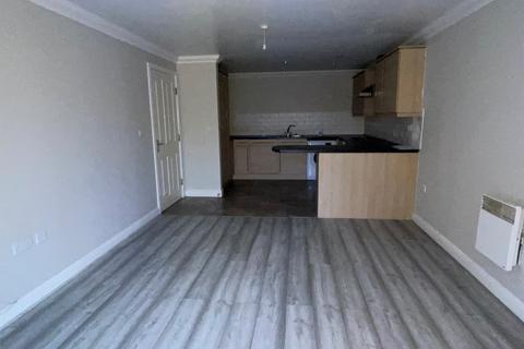 2 bedroom flat for sale, Moss Hey, Wirral