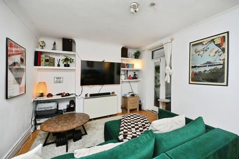 1 bedroom ground floor flat for sale, Hastings Road, Brighton