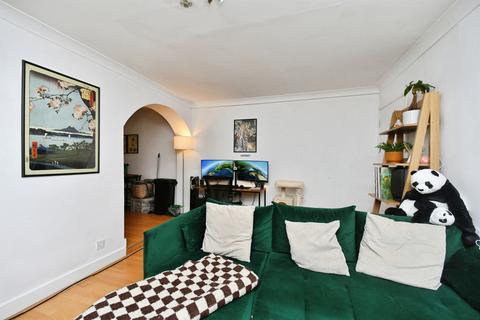 1 bedroom ground floor flat for sale, Hastings Road, Brighton