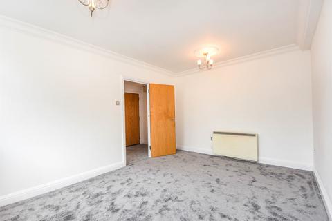 1 bedroom flat for sale, Crown Street, Brentwood