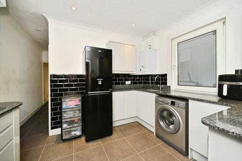 2 bedroom flat for sale, Bear Road, Brighton