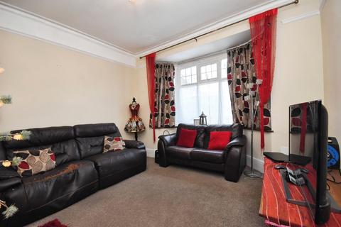 4 bedroom semi-detached house for sale, Warescot Road, Brentwood