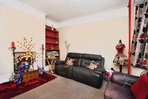 4 bedroom semi-detached house for sale, Warescot Road, Brentwood