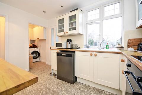 4 bedroom semi-detached house for sale, Warescot Road, Brentwood