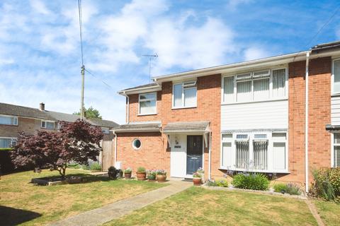 4 bedroom semi-detached house for sale, Glovers Field, Kelvedon Hatch, Brentwood