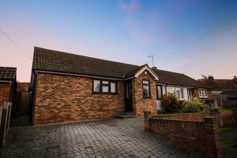 3 bedroom semi-detached bungalow for sale, Soames Mead, Stondon Massey, Brentwood