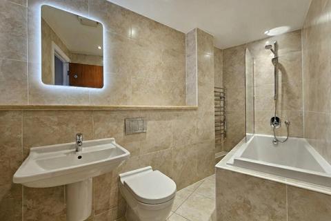1 bedroom apartment to rent, Groby Road, Altrincham