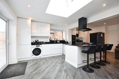 undefined, Cadogan Avenue, West Horndon, Brentwood