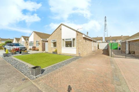 2 bedroom detached bungalow for sale, Orwell Close, Bedford