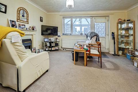 2 bedroom end of terrace house for sale, Easton Road, BRIDLINGTON