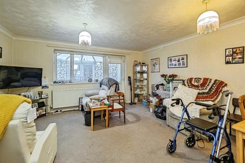 2 bedroom end of terrace house for sale, Easton Road, BRIDLINGTON