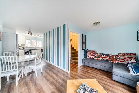 4 bedroom end of terrace house for sale, Heron Way, Wallington SM6