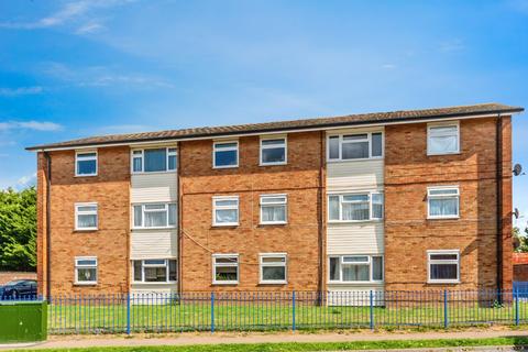 3 bedroom flat for sale, Williamson Road, Kempston, BEDFORD