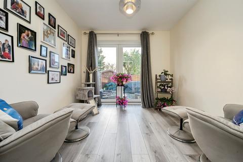 3 bedroom semi-detached house for sale, Orchard Road, Beeston, Sandy