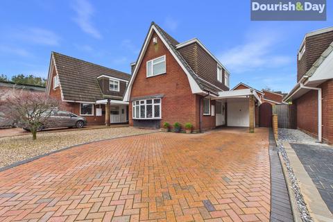 3 bedroom detached house for sale, Oakley Close, Stafford ST19