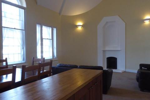 undefined, Newmarket Road, Rose & Crown House, CB5
